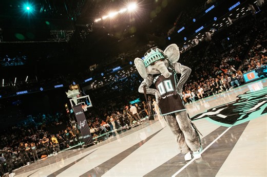 Who is New York Liberty’s mascot? Meet Ellie the Elephant