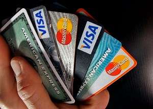 Nationwide credit card outage: Visa, MasterCard customers report issues