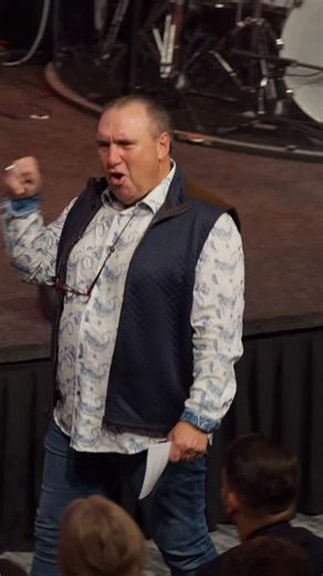 God loves the city. God loves this nation. 🇳🇱 Good news, Holland — Jesus is alive and moving across this land! | Rodney & Adonica Howard-Browne