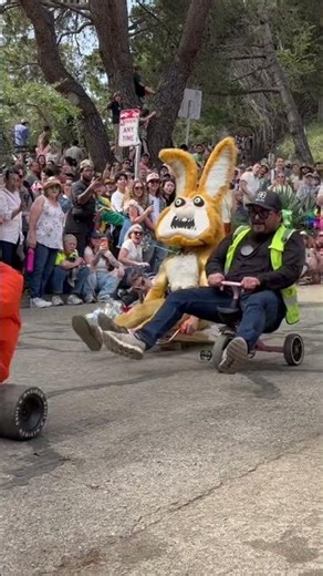 Creepy Easter Bunny Big Wheel Race – San Francisco