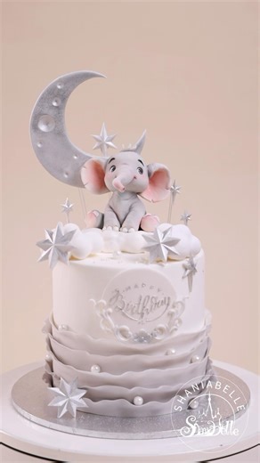 🌙🐘Cute Elephant on the Moon Fondant Cake Masterclass✨#fondantcake #cakeart #cutecake #fondanttoppers
