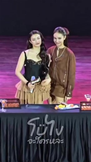 just them being effortlessly in love 🫶🥺 GINJAY TEMPTING VENOM IN HCM #GinnyJayna1stFMinVietnam #ginnynatnicha #aangelinaass #GinJay #จินเจ