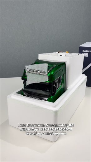 980K views · 12K reactions | Unboxing time! ✨ Check out the candy green Kabolite 770S 1/14 scale tractor truck — sleek, shiny, and ready to roll  #Kabolite #rc #rctruck #rclife #rcmodel #rclover #TractorTruck #rccommunity #rcworld #rctrucks #rclifestyle #rcfun #rctok #shorts #unboxing | Toucanhobby RC Model | Facebook