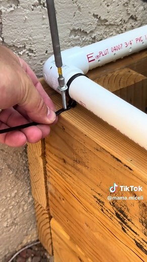 Garden bed sprinkler system DIY: easy PVC setup