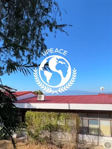 A glimpse into campus life at UPEACE 🌿 Where learning, community and nature come together. #campuslife #upeace #internationalstudents #costarica