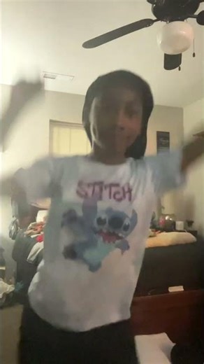 How to do baby poo dance