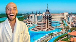 I stayed overnight at the world’s best hotel! 🌟