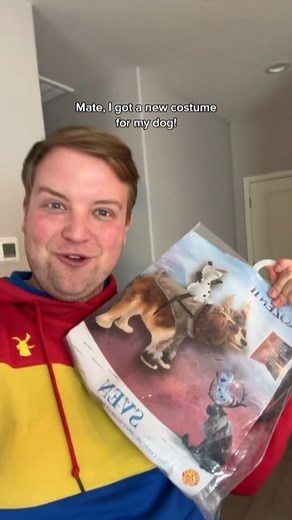 Sven and Olaf Dog Costume! @wafflesbenedictthomas #disney #frozen #funnyreels #disneyreels #mrthomasenglish | Mrthomasenglish