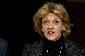 Fiona Shackleton - Alchetron, The Free Social Encyclopedia