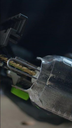 Cordless pendulum jigsaw CARVEX PSC 420 for perfect handling at any radius. ✅