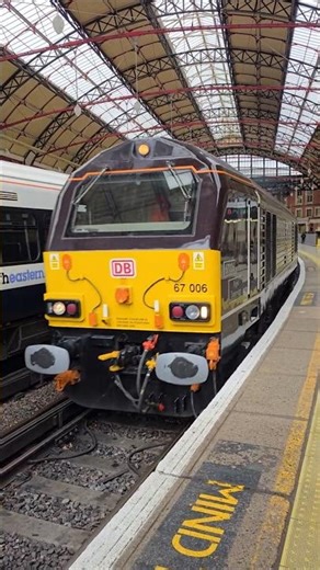 Class 67 Number 67006 Royal Sovereign In Royal Claret Livery leaving London Victoria