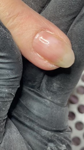 28K views · 89 reactions | Everyday nails  #everydaynail2 #nailart #nailsoftheday #nailvideo #nailtutorialvideo #naildesigns #nailtutorial #nails2inspire #nail #nails #longnails #nailswag #nailporn #nailpolish #nailsvideos #nailmagazine #nailpromagazine #nailsofig #nailsonfleek #nailsonpoint #nailedit #acrylicnailsdesign #ombrenails #nailstagram #chromenails | Apsara Beauty Studio | Facebook