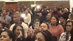 koortjie Medley. Die Liefde van Jesus is Wonderbaar. This was an Epic moment. I love hearing the audience sing. #Saldanha #NuweDingeShow | neville d