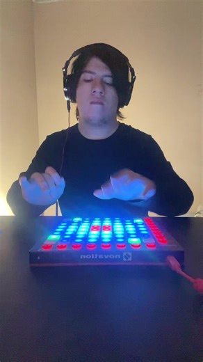 Launchpad Music Experience: Explore Dubstep Sounds