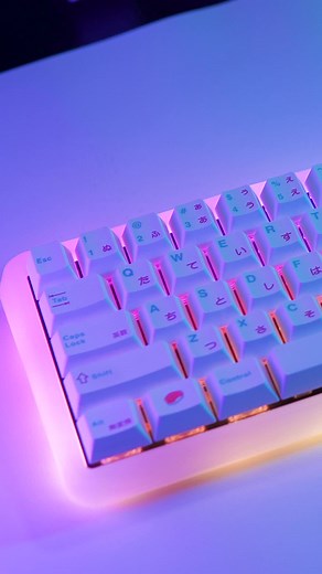 Exploring the Thockiest Everglide SK68 Keyboard