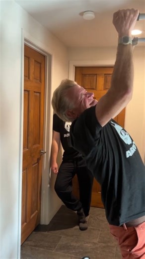 Ten Pullups Challenge | Ericsurf6