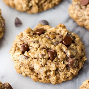 Oatmeal Chocolate Chip Cookies