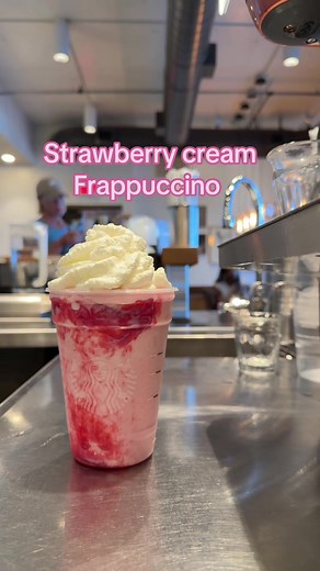 Exploring the New Strawberry Purée in Frappuccinos