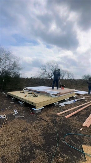 Building a 14x14 Shed Part 4 | Joe Quiroga