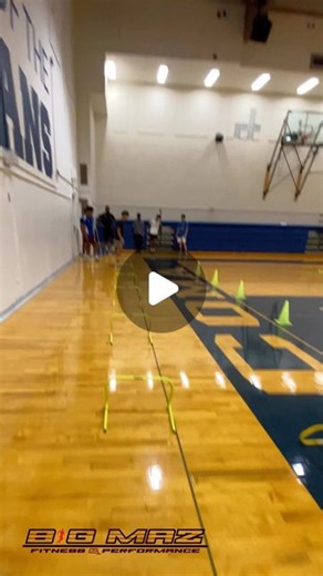 Masree “Big Maz” “Dr. Speed” Butler on Instagram: "⚽️ Offseason Soccer Training ⚽️ @tacoma_titans_soccer Summer Workouts On Heavy Elite PlyoGility Training 🔥🔥🔥🔥 @tcc_strength #feetworkuniversity #quickness #speedandagility #bmfpspeed #soccertraining #offseason #agility #speedandagility #collegesoccer #athletics #espn #strengthandconditioning #plyometrics #adidas"