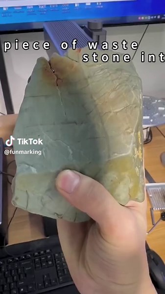 Transforming Waste Stone into Art with Fiber Laser Engraving Technology