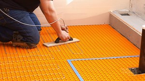 Ready for some tips on how to install the Ditra-Heat system along with the fine folks at the Parade of Homes Show? Watch on! | Schluter-Systems North America