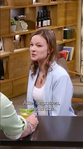 Roland hadn't expected Michaela's comeback 🤣