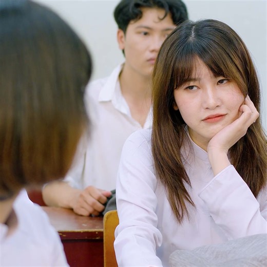 452K views · 13K reactions | Có giấu sổ đầu bài không, sao mặt sượng quá vậy ? #chaungan #nholoptruong #plmedia #LTLT | Châu Ngân | Facebook