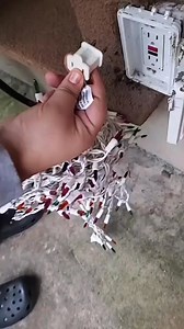 1.3M views · 18K reactions | Spaghetti, meatballs, and lights oh my 勞 #tips #tricks Save for next light hanging season!  | That 40 Year Guy | Facebook