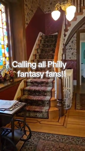 Would you like to spend a weekend with ten fantasy authors? 👀 There will also be games and readings and tons of food! 😍 #fantasybooks #philly #epicfantasy #fantasyauthor