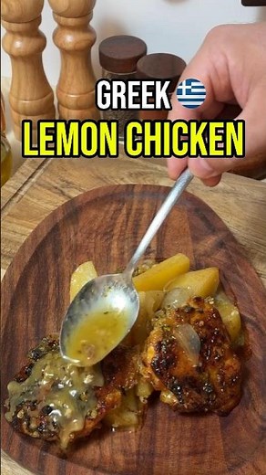 Greek Lemon Chicken 🇬🇷 | Kotopoulo Lemonato with Potatoes