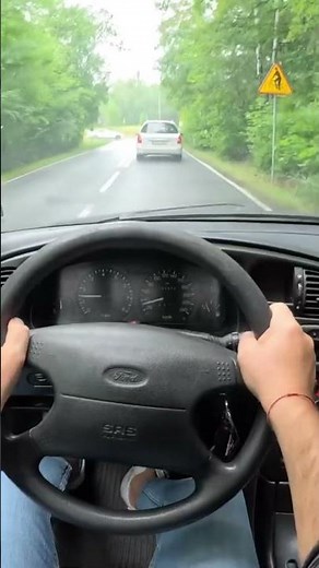 1998 Ford Mondeo 1.8 16V (117 HP) Acceleration Test