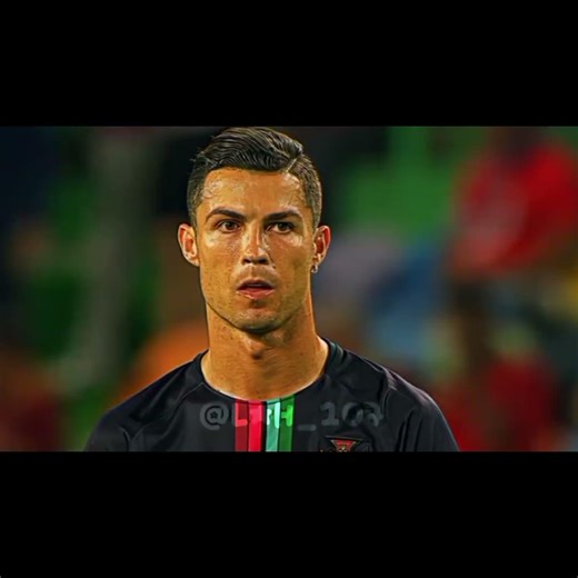 dia 10 acaba o pro gratis, alguém me paga o pro‼️❓ #edit #cristianoronaldo #cr7 #shorts