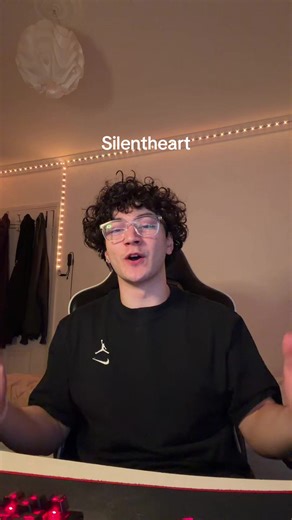 Deepwoken Update: New Features and Weapons Explained