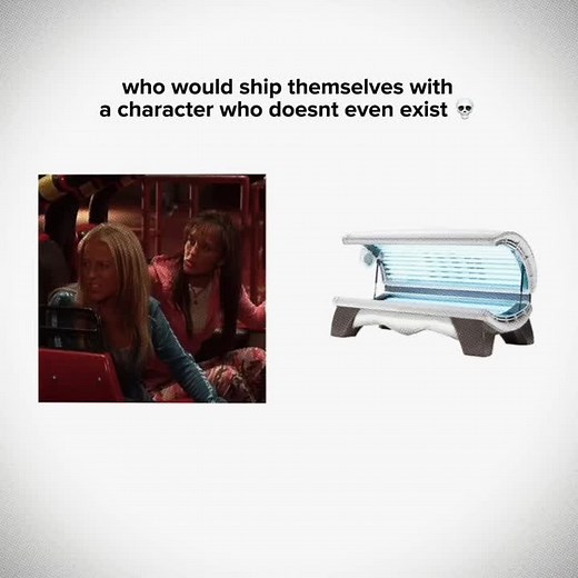 Ashley and Ashlyn Tanning Scene in Final Destination 3