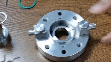 集装箱式双端面机械密封安装和拆卸