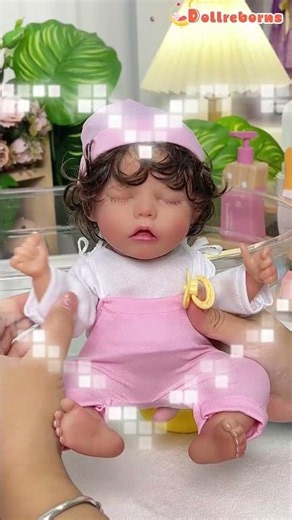 take care of my little guy❤️#newdoll #giftideas #specialgifts #takingcare #babybath #babybathing