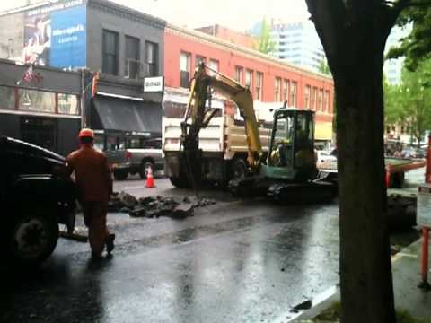 Hydraulic Hoe Ram "Breaker" Excavator