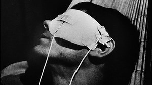 La Jetée (1962) Criterion Collection (1080p BluRay) - Original Version