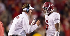 Graphic designer throws together unique Alabama football helmet design