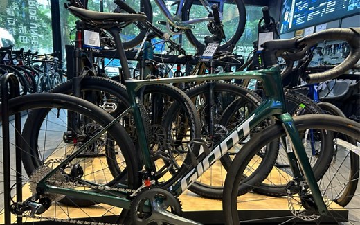 捷安特第五代Defy舒适耐力车型，新款defy全内走来了