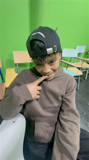 Jsjsj @Maria Isabella