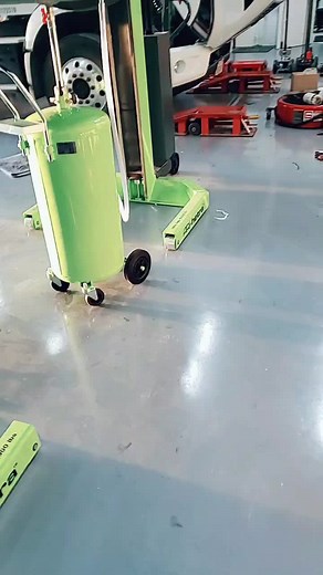 Service Fuel Filter with my Snap on Torque wrench.#snapon #mechanic