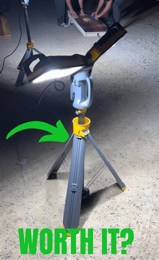 Watch LED portable worklight/cornhole light! Watch before you buy! on Amazon Live