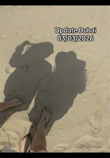 Hoje foi um dia calmo no Dubai. E, pela primeira vez em dias… também tivemos uma noite calma. No final do dia ouvimos uma explosão quando estávamos à porta do hotel — o coração parou por segundos — mas não passou disso. Só o som. Só o susto. E seguimos. Conseguimos passar o dia na praia. A relaxar… ou a tentar relaxar. Com esperança. Muita esperança. Amanhã, se tudo correr como planeado, regressamos a casa. O voo será mais longo, com uma rota alternativa. Mas nada disso importa. O que importa é 