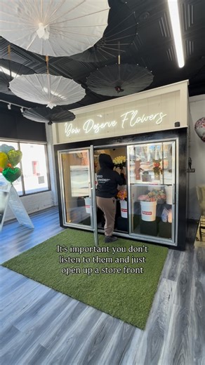 LUXURY FLOWER SHOP NJ on Instagram: "Follow your heart 💖 Follow your dreams in 2026! #rowluxe #rowluxegallery #flowershop #floristlife #flowerfridge"