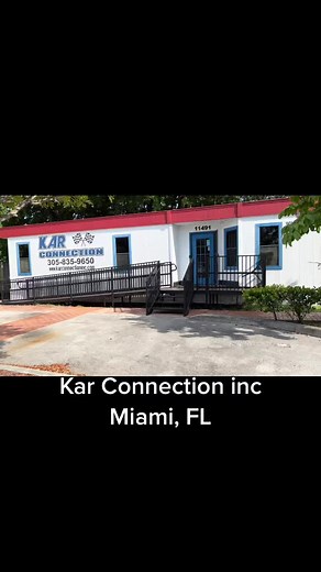 Walk arounf the dealer. #karconnection #classic #cars #worldwide #sales #shipping #chevrolet #cadillac #buick #oldsmobile #mercury #ford #plymouth #dodge #bmw #hummer #gmc #jeep #mazda