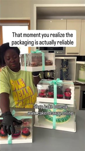 Stack Test: Approved ✅ Not all cake boxes are built for this