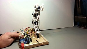 How to make a trainable robotic arm!