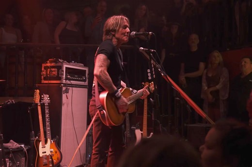 23K views · 744 reactions | Keith Urban on Reels | Facebook